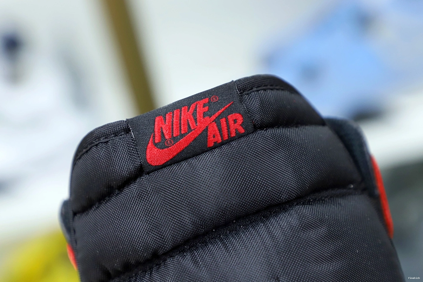 RETRO 'BRED' JORDAN 1 OG AIR HIGH 0114